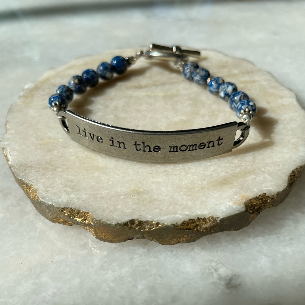 Handmade bracelet - Picture 2 of 3